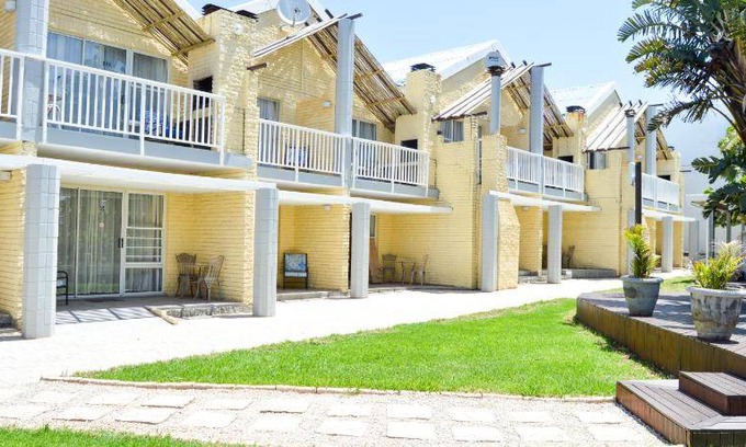 Jeffreys Bay Bed & Breakfast | 30 m² Bed and breakfast ∙ 3 guests