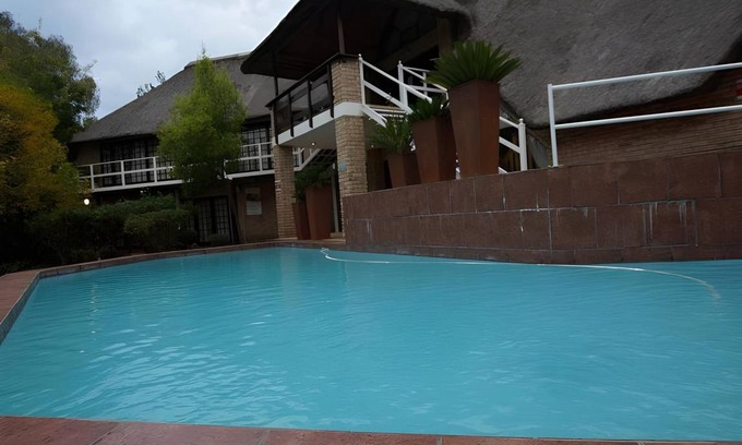 Vaalview Cabin | 30 m² Lodge ∙ 4 guests
