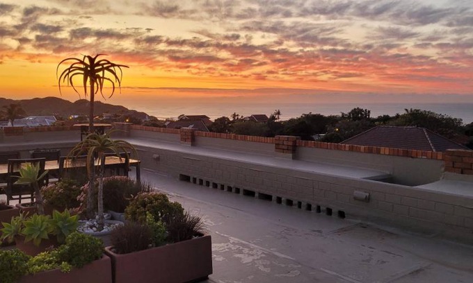 Nahoon Apartment | 30 m² Serviced apartment ∙ 2 bedrooms ∙ 5 guests