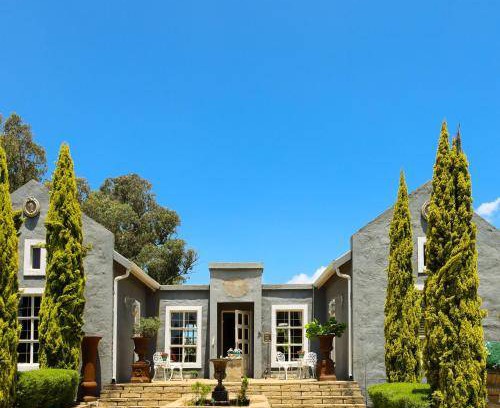 Magaliesberg Villa | 300 m² Villa ∙ 3 bedrooms ∙ 6 guests