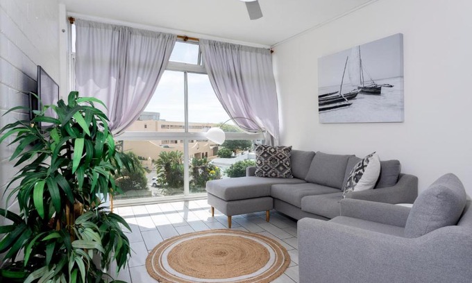 Ballito Apartment | 305 La Ballito