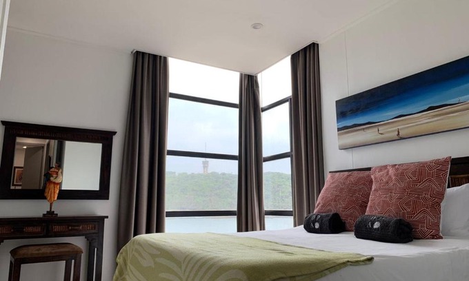 Durban Point Apartment | 307 Point Bay