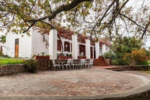 Drakenstein Bed & Breakfast | 32 m² Bed and breakfast ∙ 4 guests