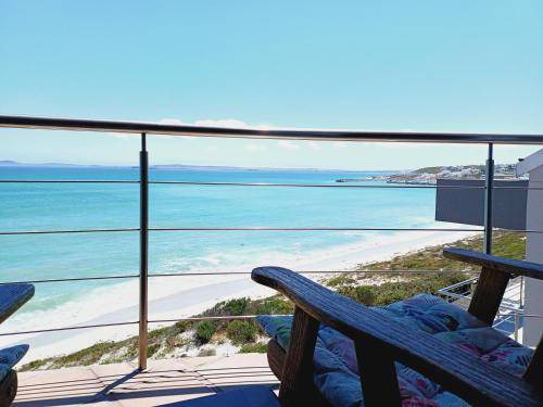 Calypso Beach Bed & Breakfast | 32 m² Bed and breakfast ∙ 4 guests