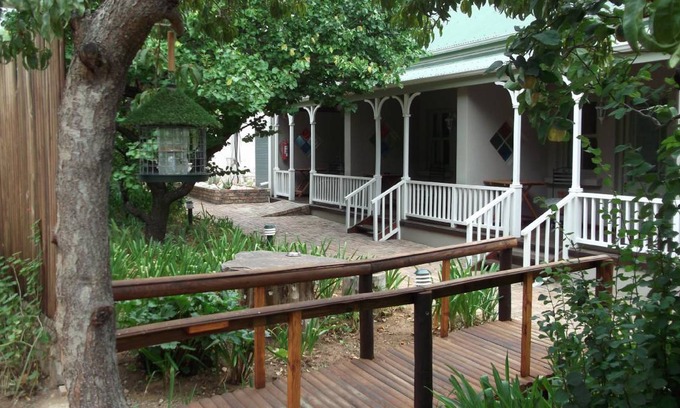 De Rust Cabin | 35 m² Lodge ∙ 127 guests