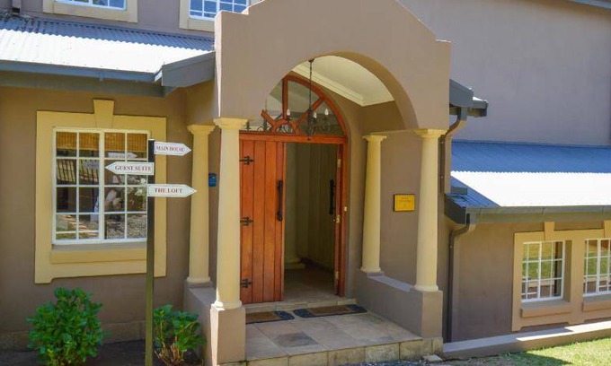 Clarens Bed & Breakfast | 350 m² Bed and breakfast ∙ 3 bedrooms ∙ 6 guests