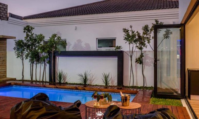St. Helena Bay Villa | 350 m² Villa ∙ 3 bedrooms ∙ 10 guests