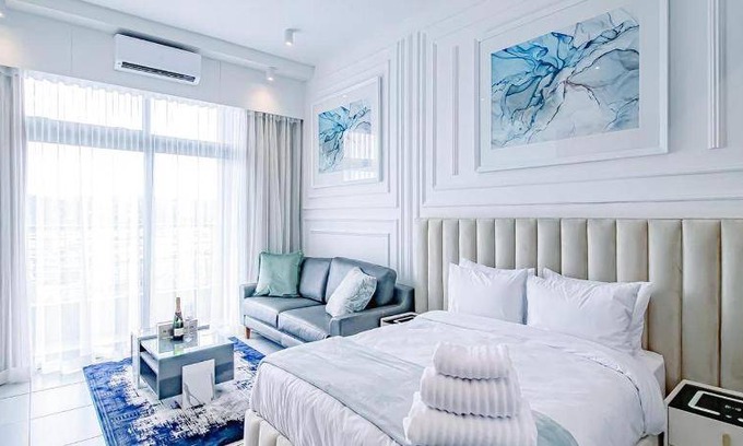 Menlyn Apartment | 36 m² Apartment ∙ 2 guests