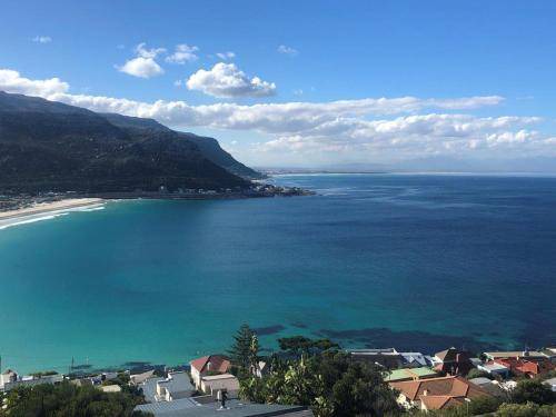 Fish Hoek Bed & Breakfast | 36 m² Bed and breakfast ∙ 2 guests