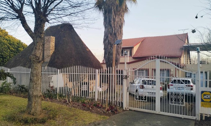 Boksburg Bed & Breakfast | 36 m² Bed and breakfast ∙ 4 guests