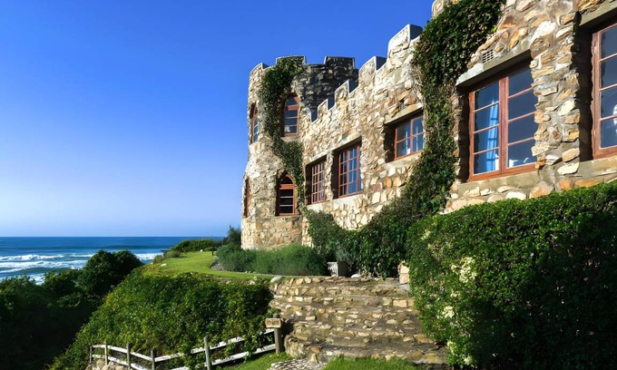 Noetzie House | 361 m² House ∙ 6 bedrooms ∙ 12 guests