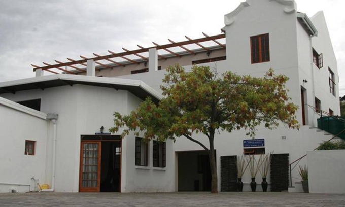 Graaff-Reinet Bed & Breakfast | 39 m² Bed and breakfast ∙ 4 guests