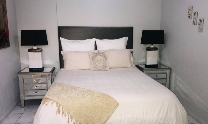 Berea Apartment | 40 m² Apartment ∙ 3 guests