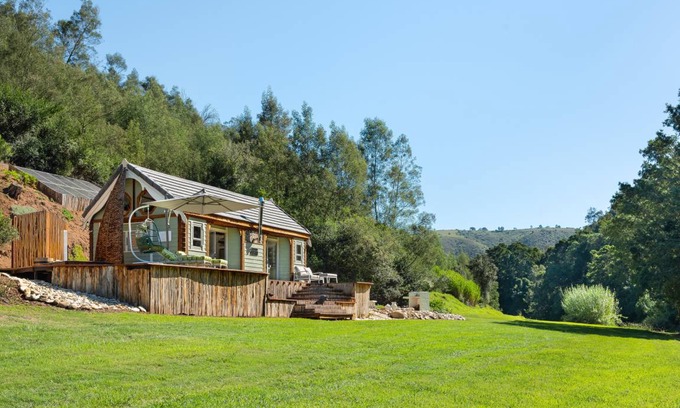 Mossel Bay Cabin | 40 m² Cabin ∙ 1 bedroom ∙ 2 guests