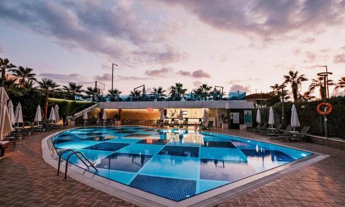 Tosmur Belediyesi Hotel | 40 m² Hotel ∙ 127 guests
