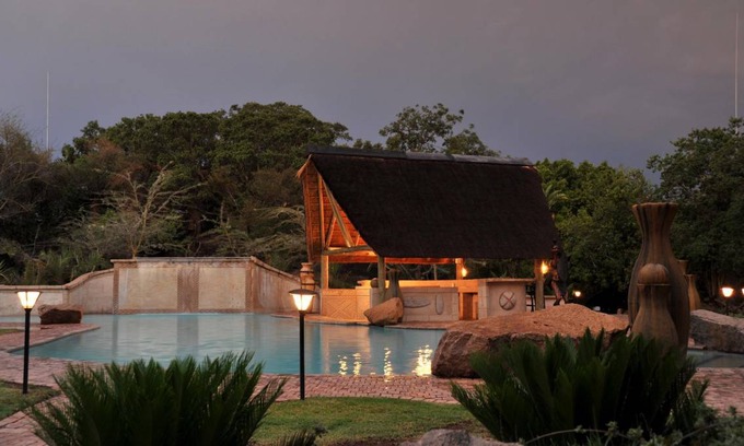 Leeupoort Cabin | 40 m² Lodge ∙ 99 guests