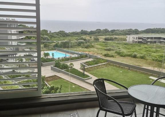Hillhead Apartment | 407 Coral Point