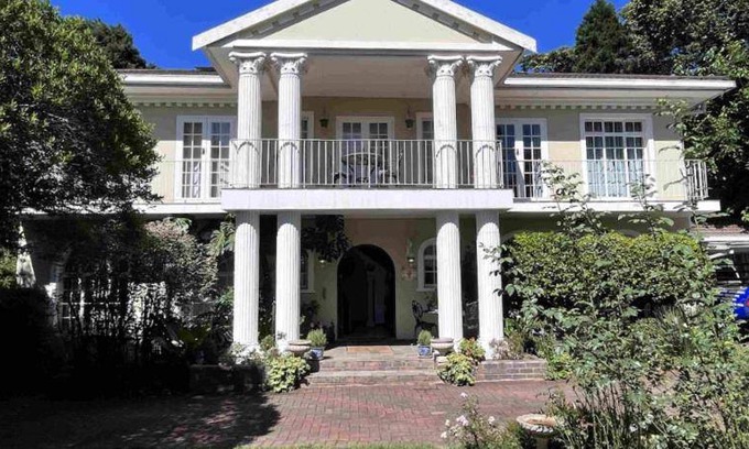 Hilton Bed & Breakfast | 45 m² Bed and breakfast ∙ 127 guests