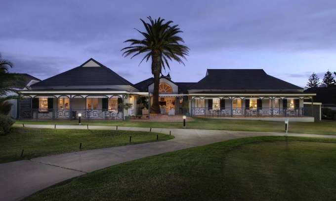 Hermanus Bed & Breakfast | 45 m² Bed and breakfast ∙ 2 guests