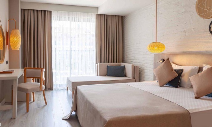 Manavgat Hotel | 45 m² Hotel ∙ 2 bedrooms ∙ 127 guests