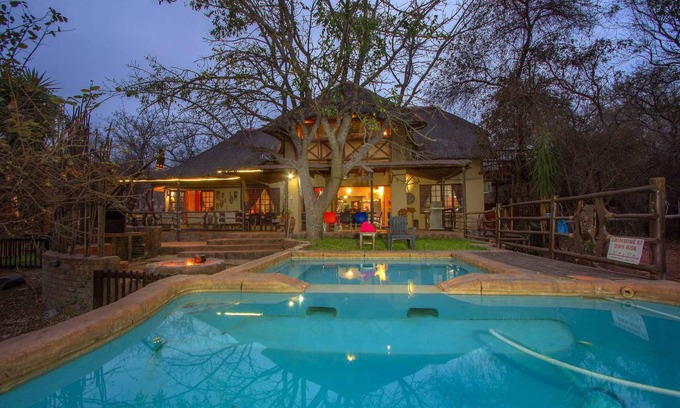Marloth Park House | 450 m² House ∙ 6 bedrooms ∙ 12 guests