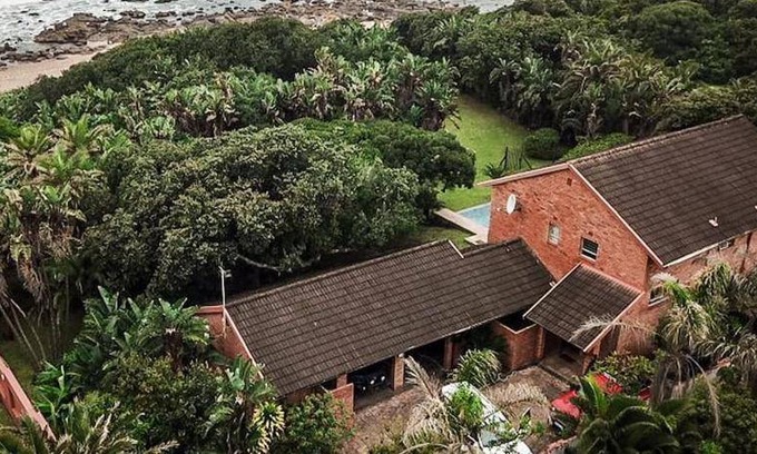 Ramsgate Beach House | 450 m² House ∙ 3 bedrooms ∙ 6 guests