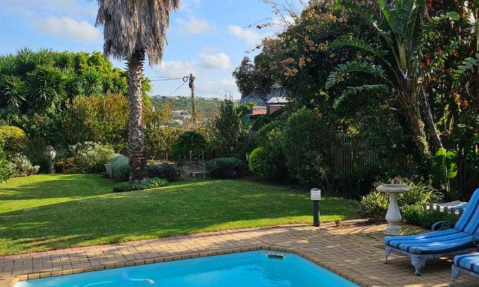 Plettenberg Bay Bed & Breakfast | 48 m² Bed and breakfast ∙ 127 guests