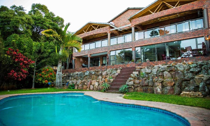 Amanzimtoti Bed & Breakfast | 48 m² Bed and breakfast ∙ 2 guests