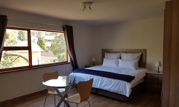 Greater Johannesburg Metropolitan Area Apartment | 50 Galena