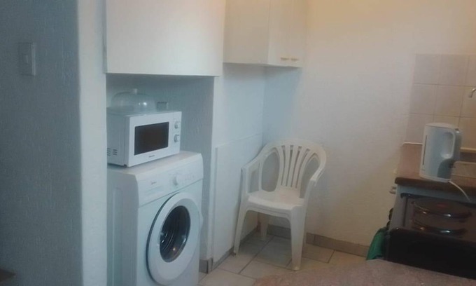 Sandown Apartment | 50 m² Apartment ∙ 1 bedroom ∙ 2 guests