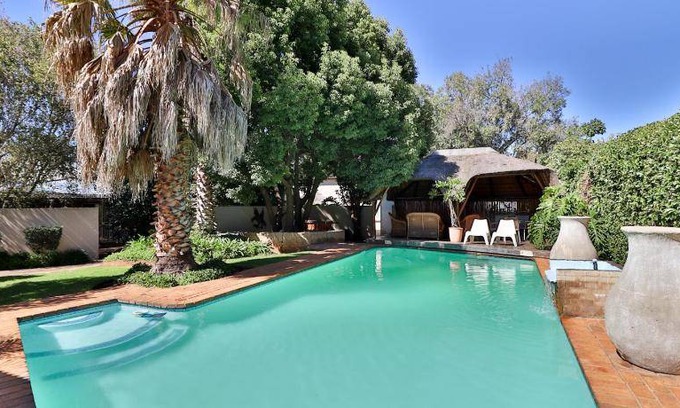 Ekurhuleni Bed & Breakfast | 50 m² Bed and breakfast ∙ 4 guests