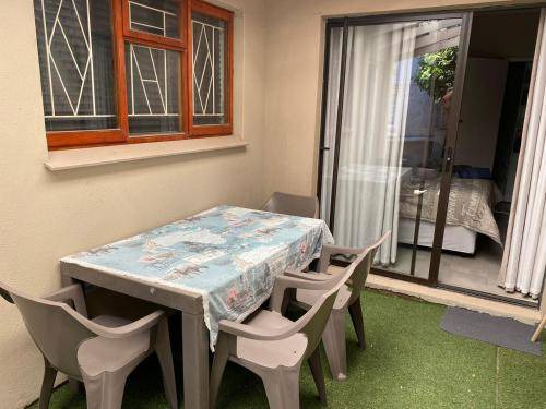 Paarl Bed & Breakfast | 50 m² Bed and breakfast ∙ 4 guests