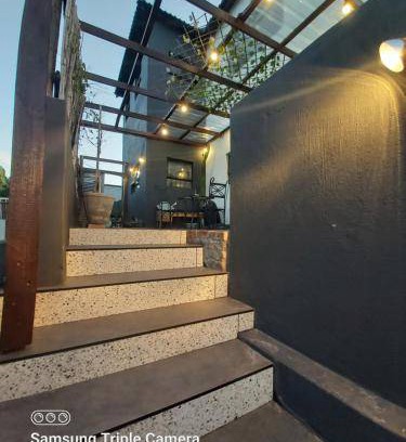 West Beach Bed & Breakfast | 50 m² Bed and breakfast ∙ 3 guests