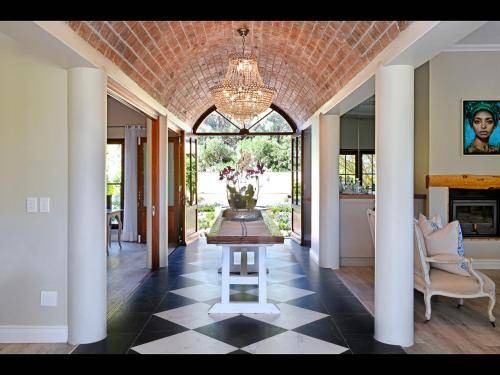Franschhoek Bed & Breakfast | 50 m² Bed and breakfast ∙ 6 bedrooms ∙ 2 guests