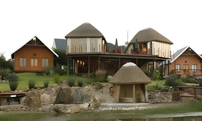 Addo House | 50 m² Farmhouse ∙ 10 guests