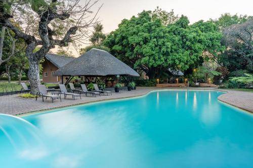 Thorny Bush Game Reserve Cabin | 50 m² Lodge ∙ 4 guests