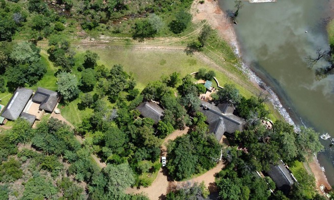 Vaalwater Hotel | 50 m² Hotel ∙ 10 guests