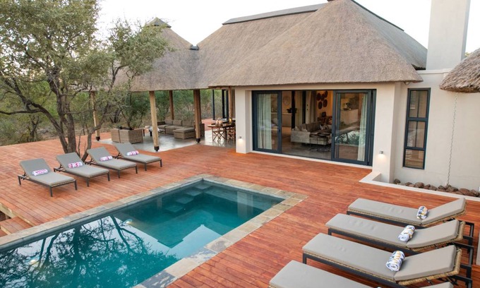 Hoedspruit Villa | 500 m² Villa ∙ 4 bedrooms ∙ 8 guests