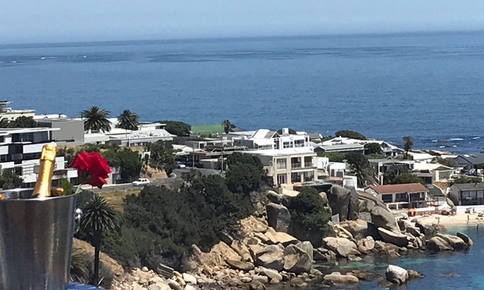 Camps Bay Apartment | 51 On Camps Bay