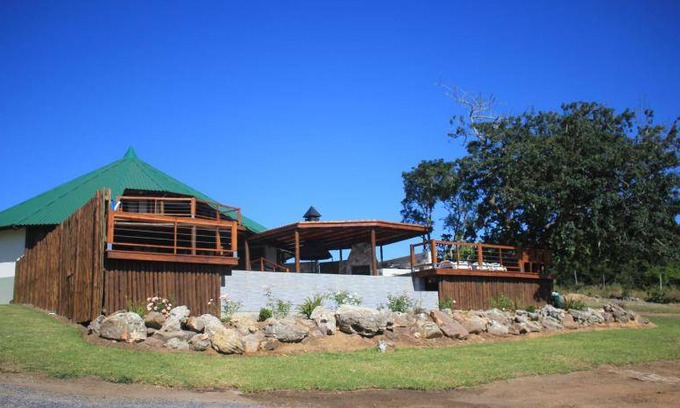 Madakana Cabin | 520 m² Lodge ∙ 5 bedrooms ∙ 10 guests