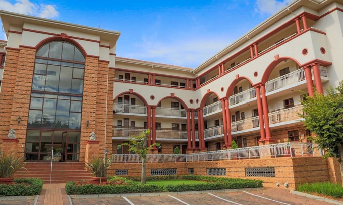 Sandown Apartment | 55 m² Apartment ∙ 127 guests