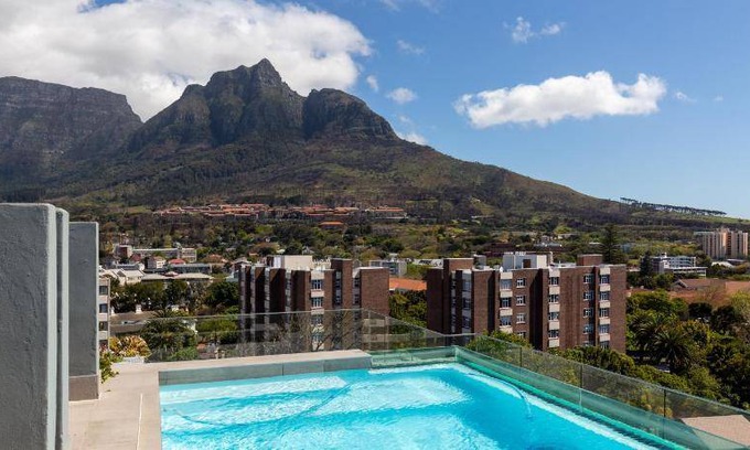 Rondebosch Apartment | 55 m² Apartment ∙ 1 bedroom ∙ 2 guests