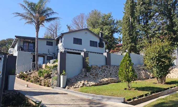 Estcourt Bed & Breakfast | 55 m² Bed and breakfast ∙ 4 guests