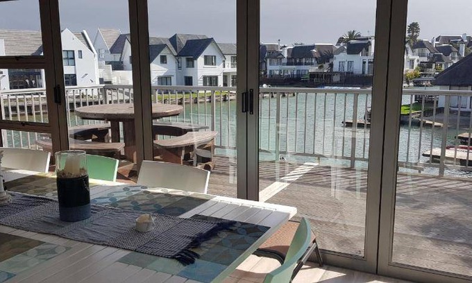 Saint Francis Bay House | 55 m² House ∙ 4 bedrooms ∙ 8 guests