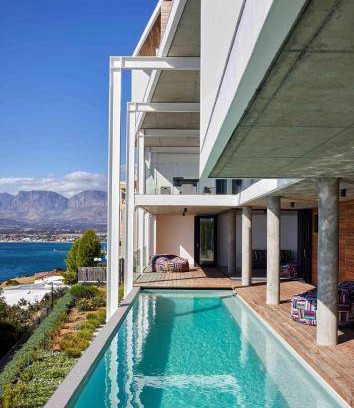 Mountainside House | 574 m² House ∙ 6 bedrooms ∙ 12 guests