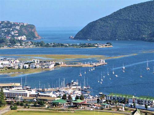 Knysna Central Bed & Breakfast | 60 m² Bed and breakfast ∙ 3 bedrooms ∙ 19 guests