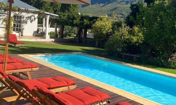 Cape Winelands Bed & Breakfast | 60 m² Bed and breakfast ∙ 4 guests