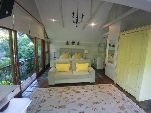 Stellenbosch Bed & Breakfast | 60 m² Bed and breakfast ∙ 2 bedrooms ∙ 4 guests