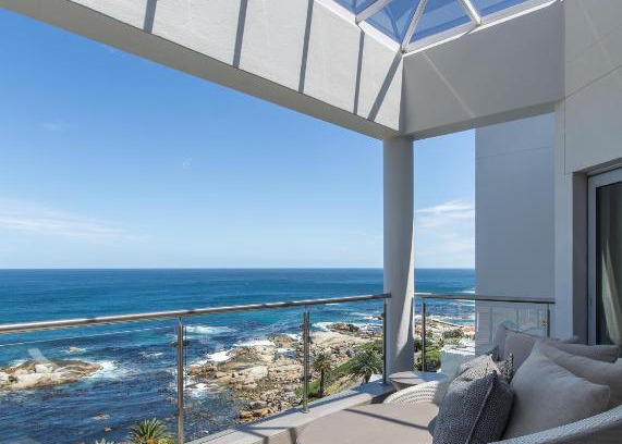 Camps Bay Villa | 62 Camps Bay