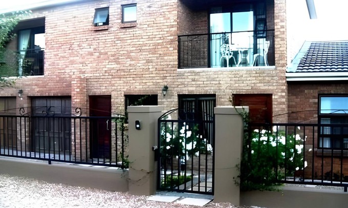 Eikenbosch Bed & Breakfast | 65 m² Bed and breakfast ∙ 127 guests